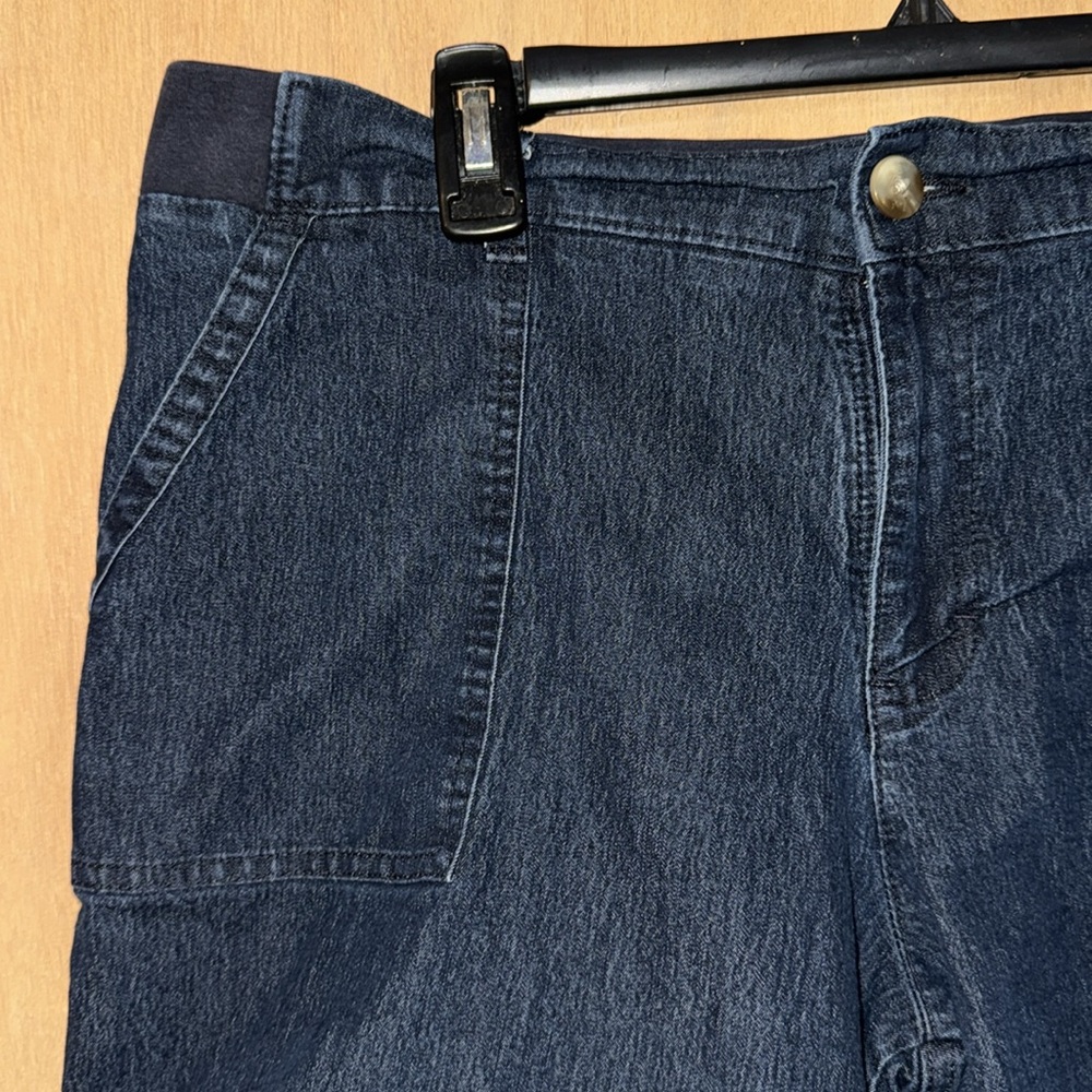 Lee Blue Jean Shorts Classic Denim Style - Picture 2 of 4